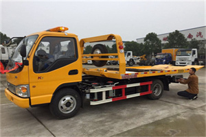 洪泽哪里有拖车服务